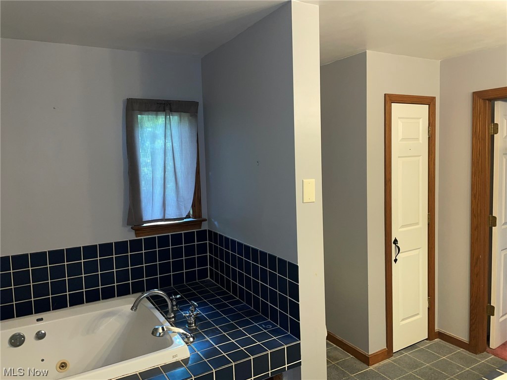 15085 Ellsworth Road Berlin Center, OH 44401 - Photo 16 of 32 Gallery Image 16