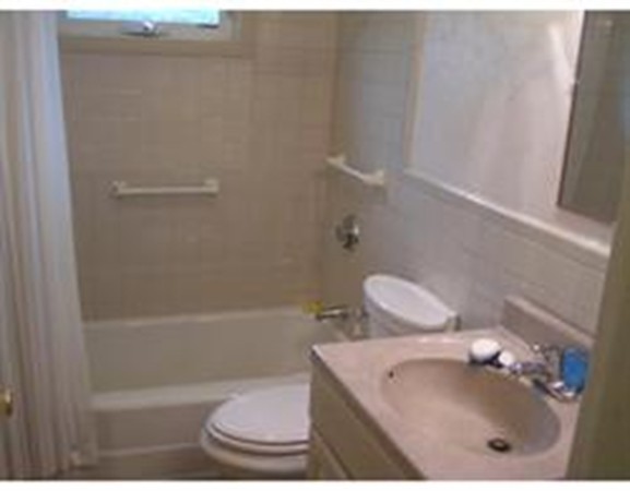 995 Robeson Street Fall River, MA 02720 - Photo 7 of 12 Gallery Image 7