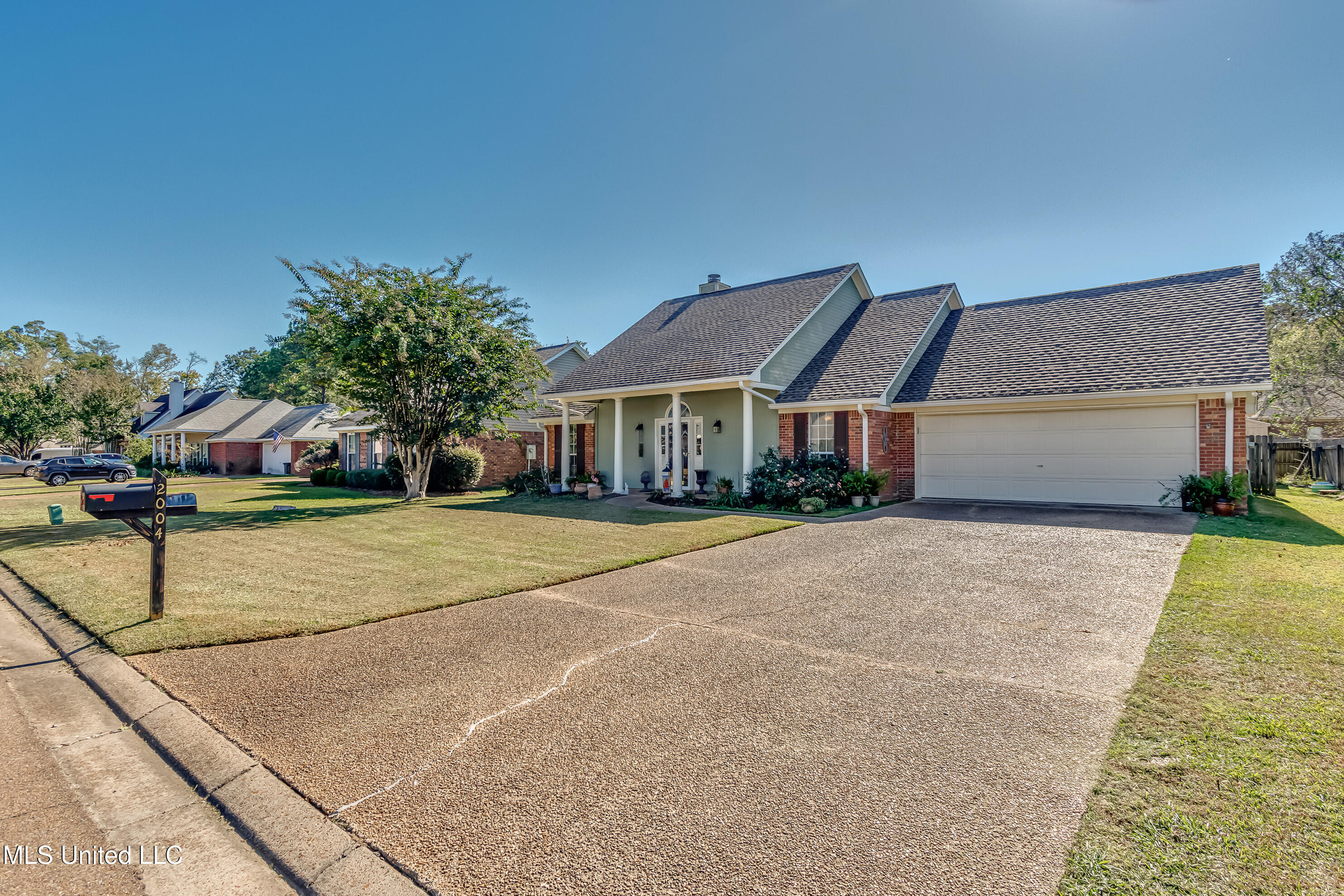 2004 Bayberry Drive Flowood, MS 39232 - Photo 3 of 58 2004 Bayberry Dr-56
