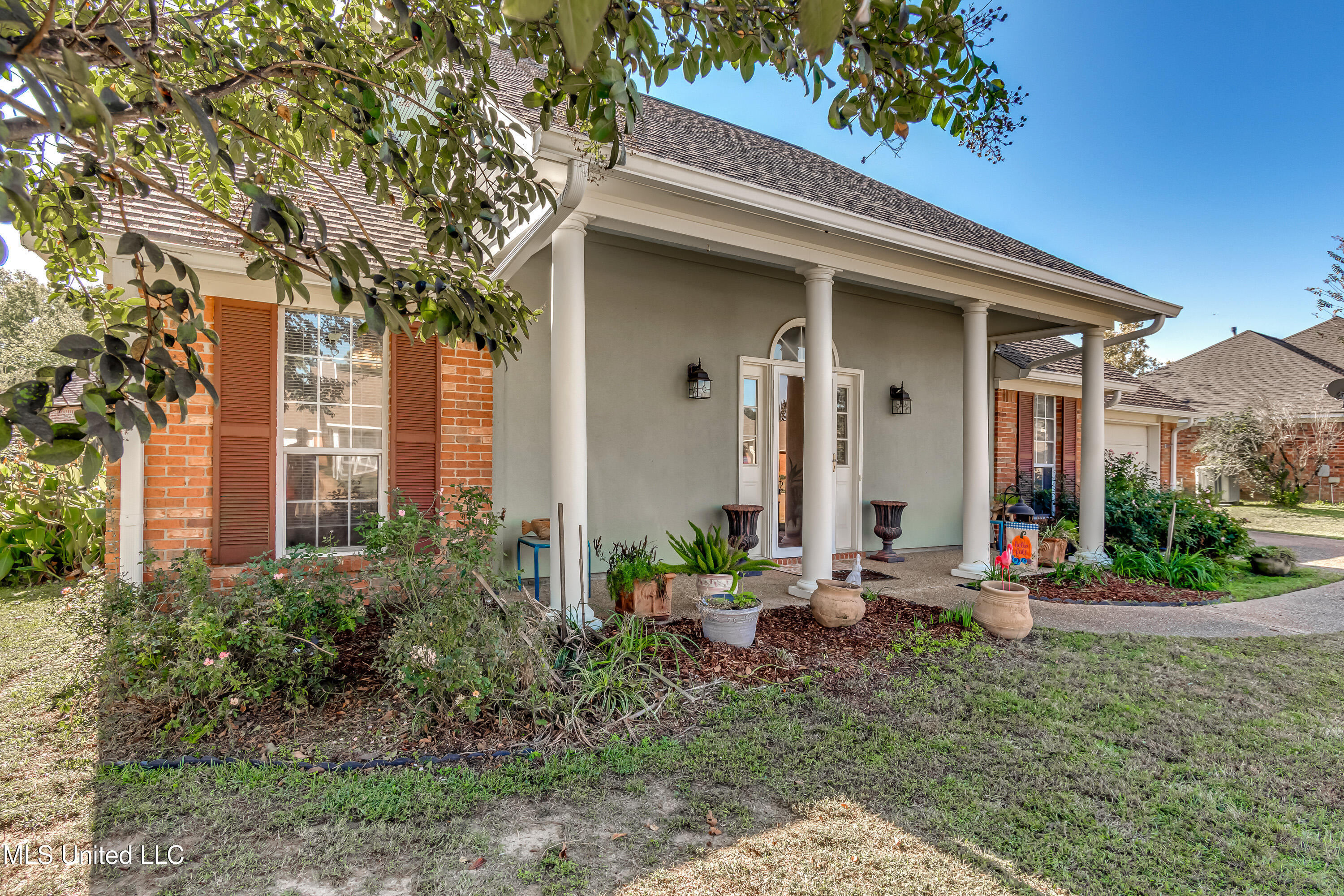 2004 Bayberry Drive Flowood, MS 39232 - Photo 4 of 58 2004 Bayberry Dr-61