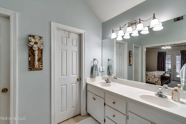 $289,000 | 2004 Bayberry Drive, Flowood, MS 39232