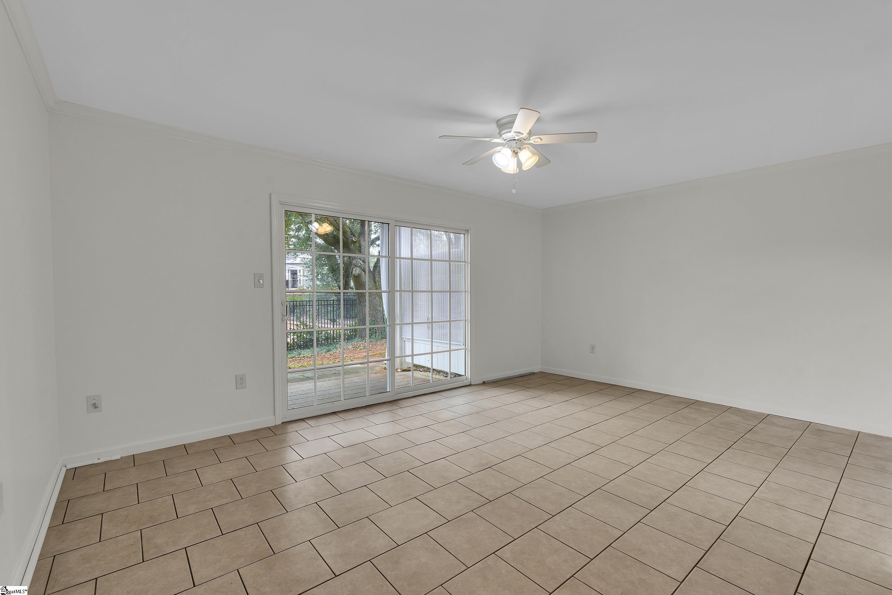 925 Cleveland Street, Unit 55 Greenville, SC 29601 - Photo 11 of 25