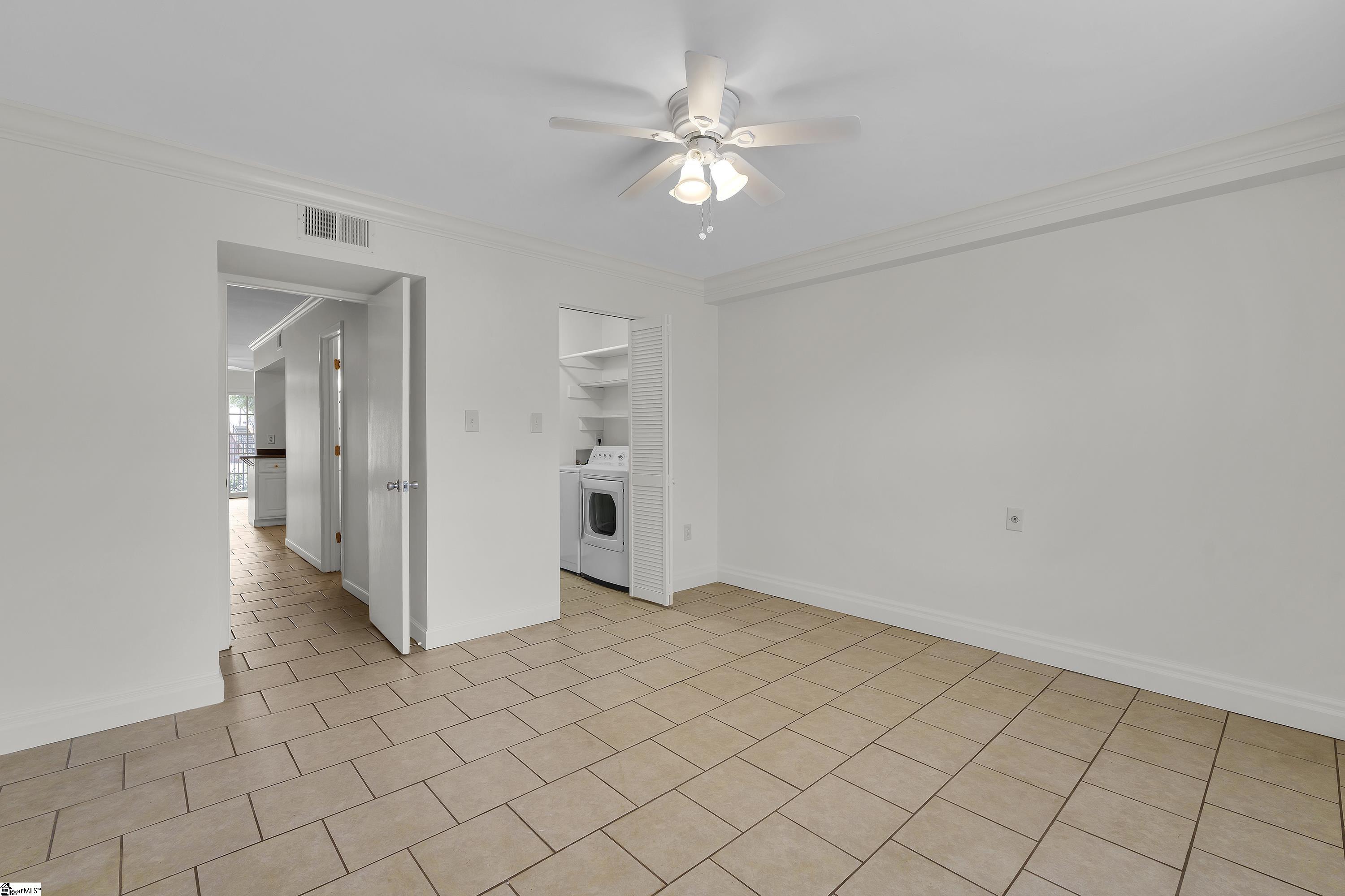 925 Cleveland Street, Unit 55 Greenville, SC 29601 - Photo 14 of 25