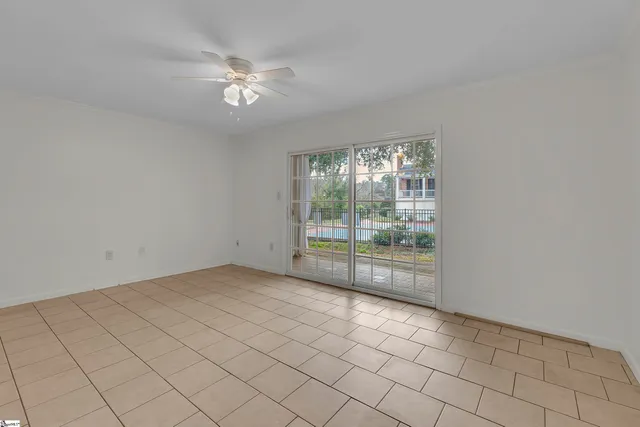 $225,000 | 925 Cleveland Street, Unit 55, Greenville, SC 29601