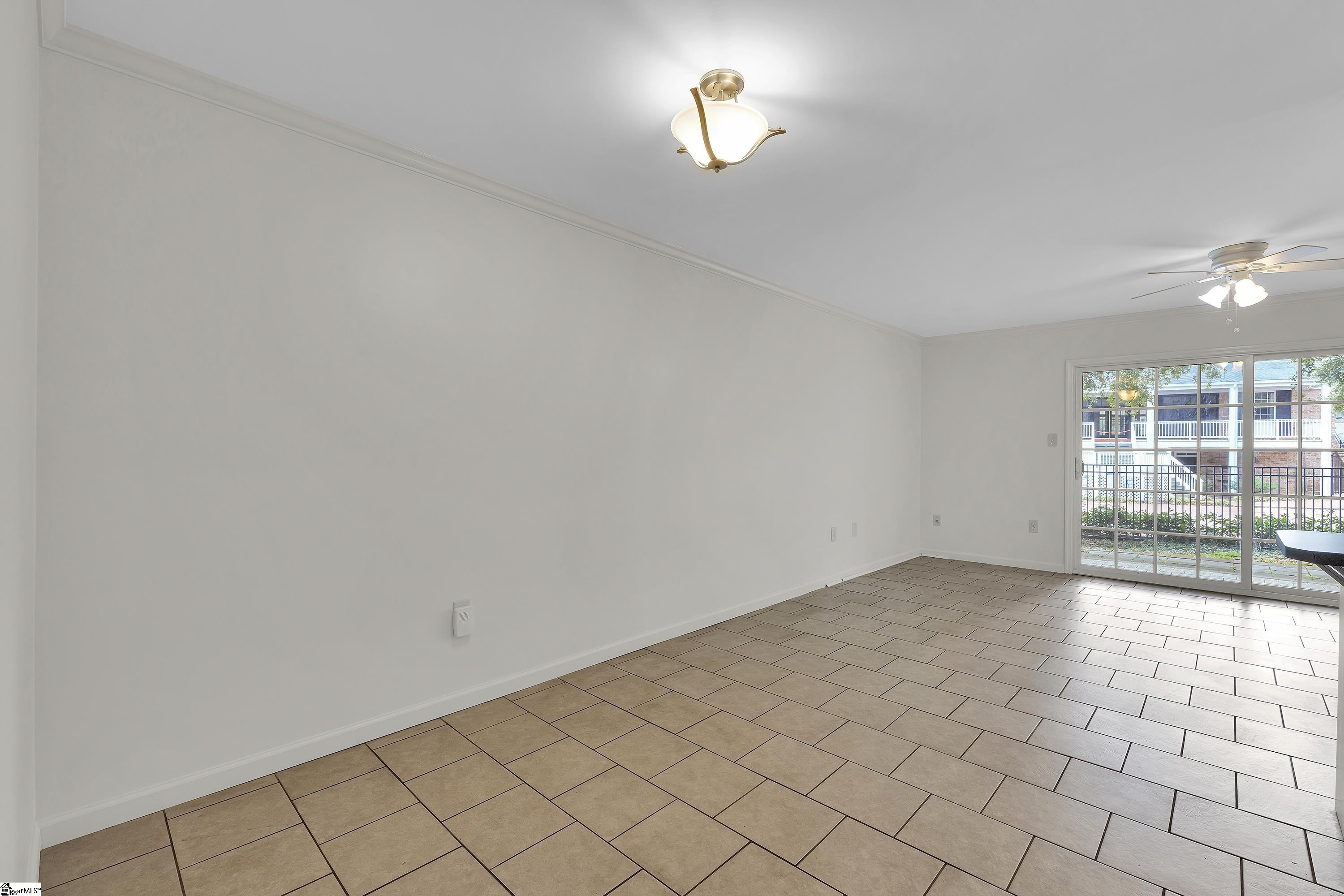 925 Cleveland Street, Unit 55 Greenville, SC 29601 - Photo 4 of 25