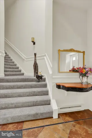 a view of entryway and hall