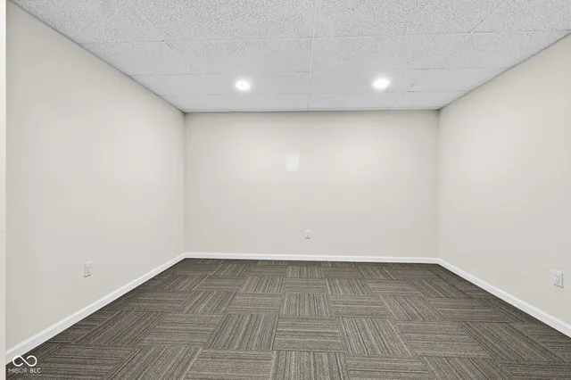 $545,000 | 7010 Scarborough Drive, Columbus, IN 47201