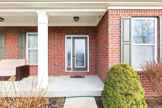 $545,000 | 7010 Scarborough Drive, Columbus, IN 47201