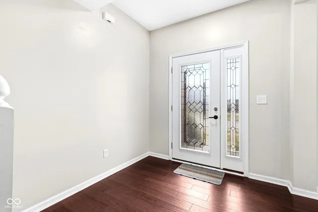 $545,000 | 7010 Scarborough Drive, Columbus, IN 47201