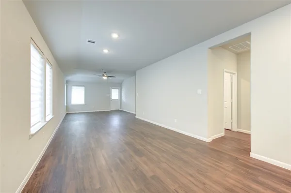 $2,100 | 21414 Hawthorn Harvest Circle, Cypress, TX 77433