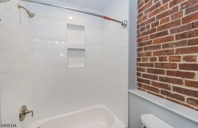 $3,850 | 44 Elm Street, Unit PENT, Westfield, NJ 07090