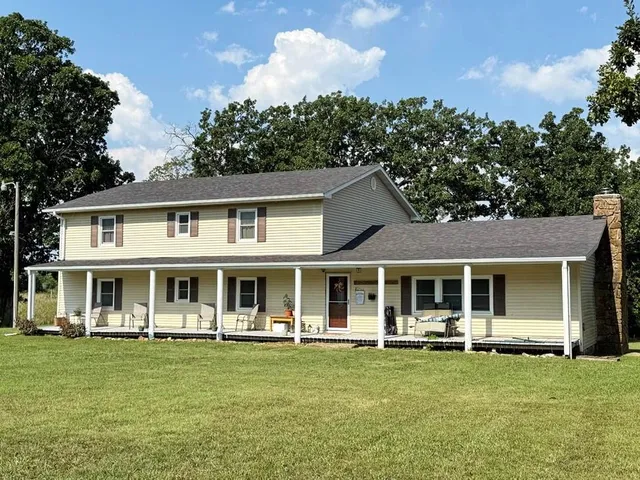 $314,900 | 14562 South 3rd Street, Stockton, MO 65785