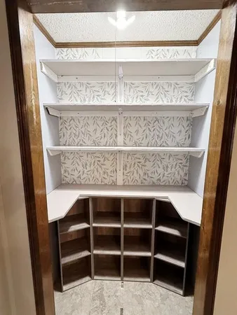 $309,000 | 14562 South 3rd Street, Stockton, MO 65785