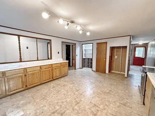 $309,000 | 14562 South 3rd Street, Stockton, MO 65785