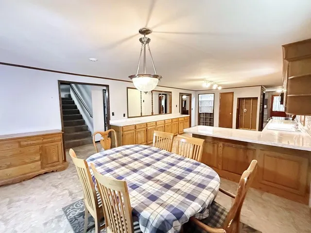 $314,900 | 14562 South 3rd Street, Stockton, MO 65785