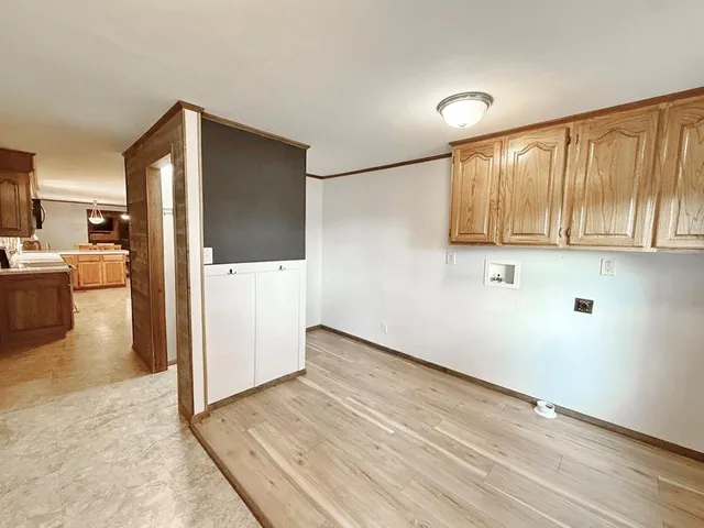 $314,900 | 14562 South 3rd Street, Stockton, MO 65785