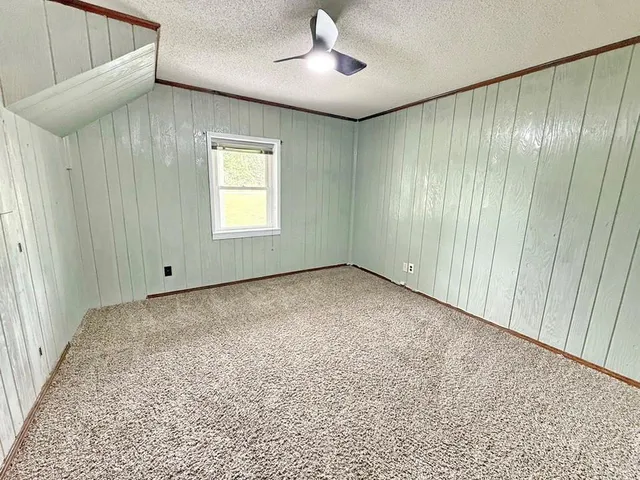 $314,900 | 14562 South 3rd Street, Stockton, MO 65785