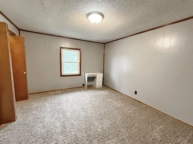 $314,900 | 14562 South 3rd Street, Stockton, MO 65785