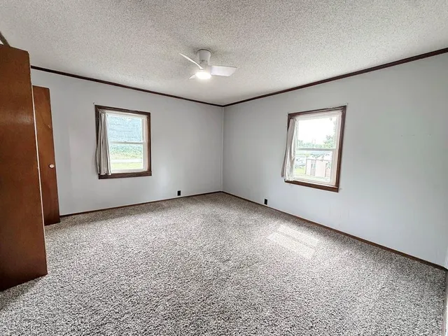 $314,900 | 14562 South 3rd Street, Stockton, MO 65785