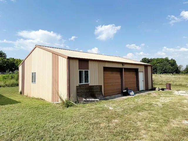 $314,900 | 14562 South 3rd Street, Stockton, MO 65785