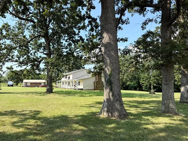 $309,000 | 14562 South 3rd Street, Stockton, MO 65785