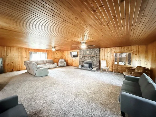 $314,900 | 14562 South 3rd Street, Stockton, MO 65785