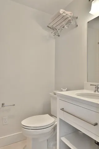 $4,595,000 | 11 Columbus Avenue, Nantucket, MA 02554