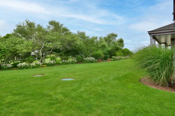 $4,595,000 | 11 Columbus Avenue, Nantucket, MA 02554