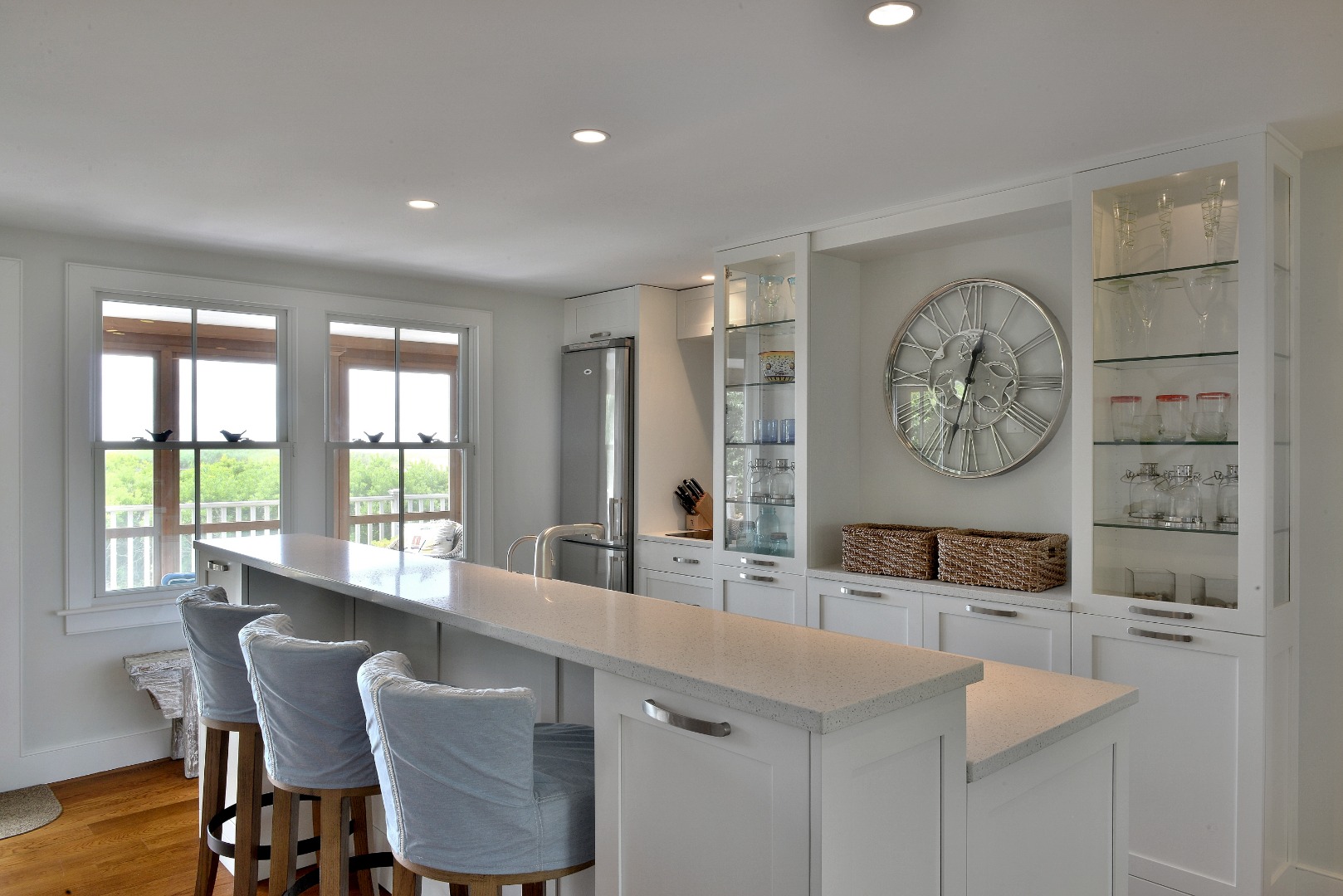 11 Columbus Avenue Nantucket, MA 02554 - Photo 10 of 42