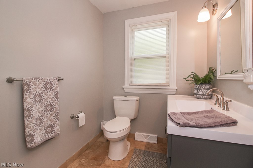 36 Sprague Road Berea, OH 44017 - Photo 11 of 32 Gallery Image 11