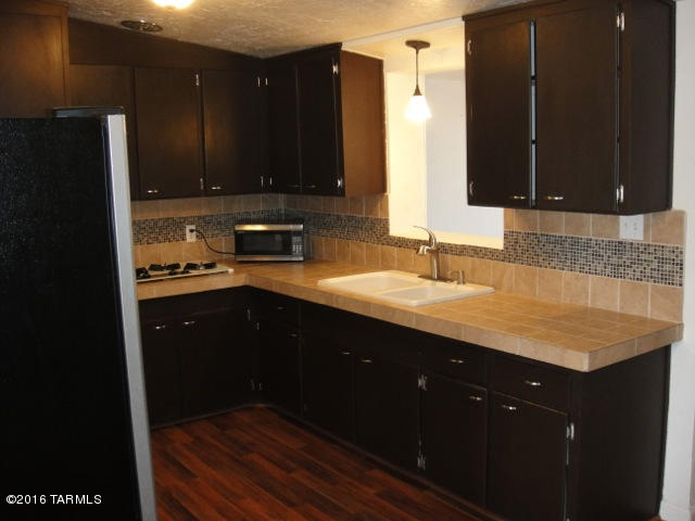 623 East Post Road Benson, AZ 85602 - Photo 11 of 48