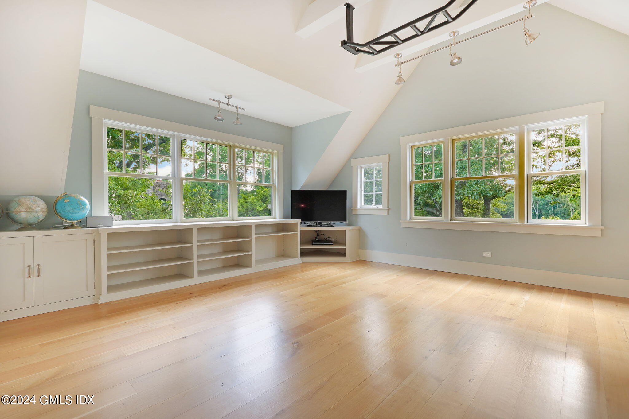 27 Cognewaugh Road Cos Cob, CT 06807 - Photo 20 of 35 56-web-or-mls-27-cognewaugh-rd