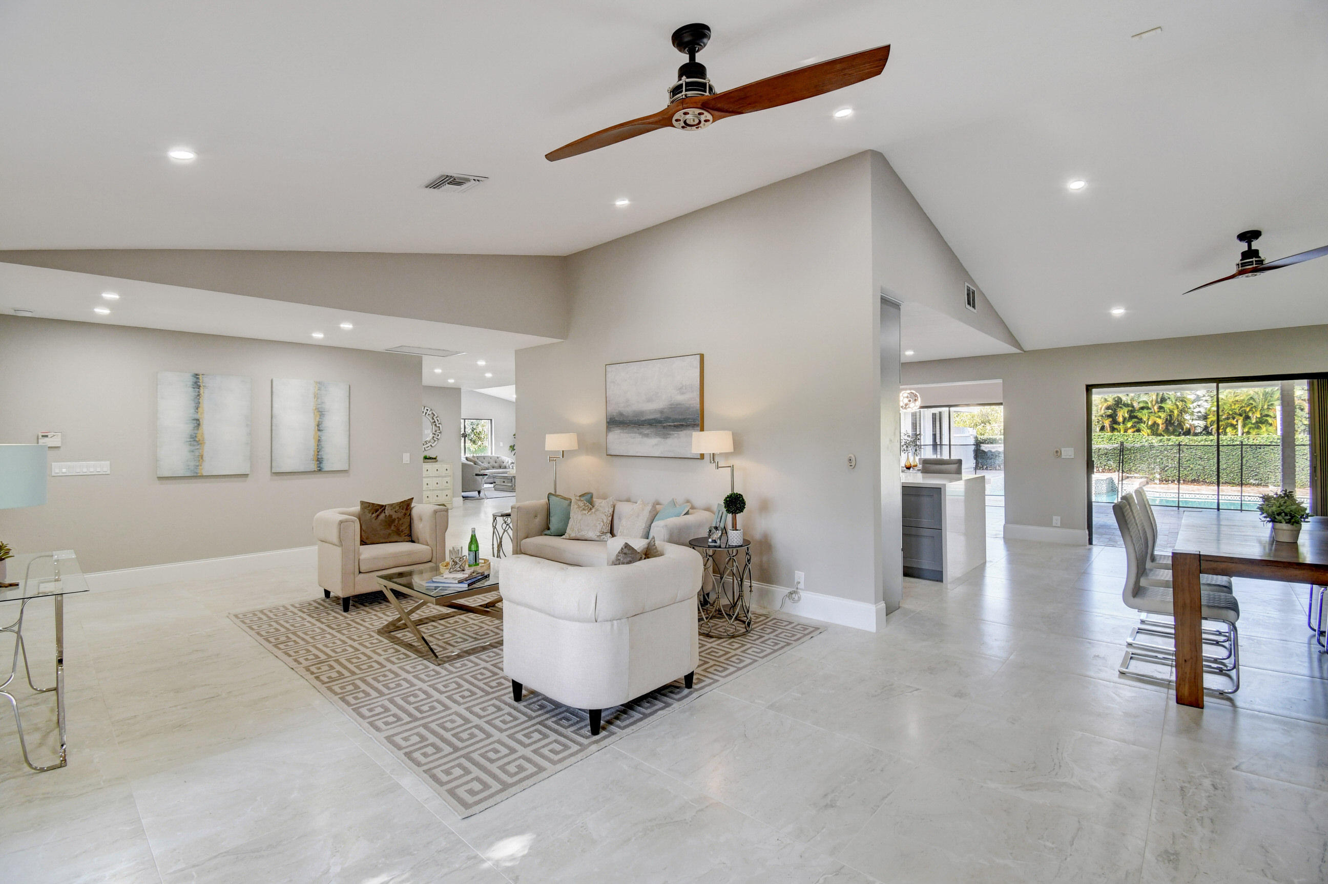 9305 Perth Road Lake Worth, FL 33467 - Photo 15 of 67 Formal living/dining