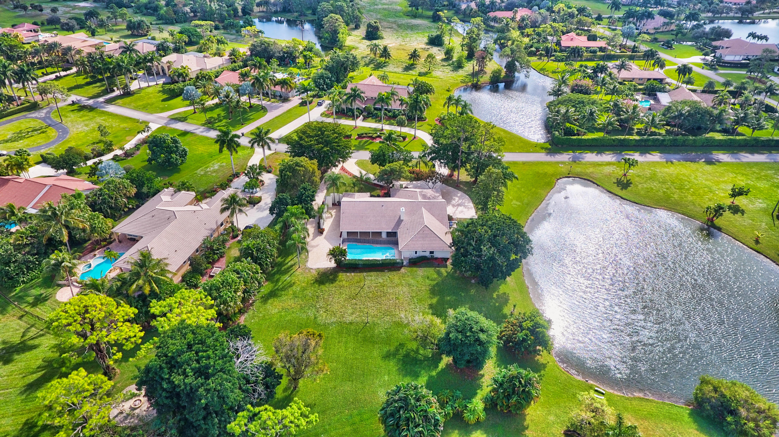 9305 Perth Road Lake Worth, FL 33467 - Photo 4 of 67 Private lot with lake view!
