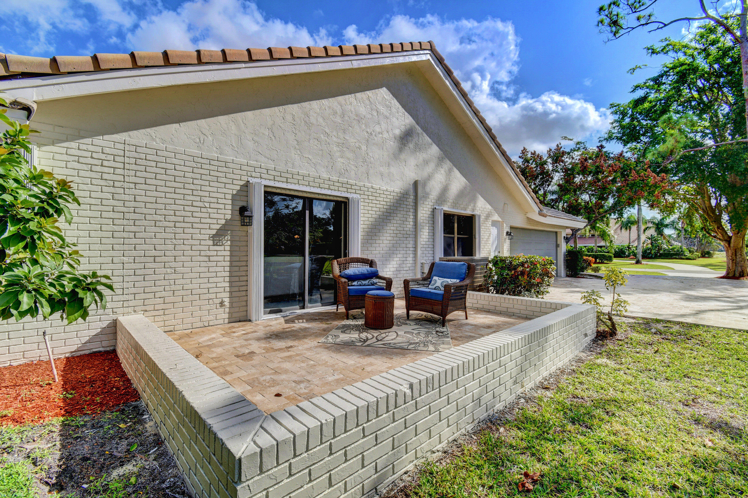 9305 Perth Road Lake Worth, FL 33467 - Photo 61 of 67 Side patio