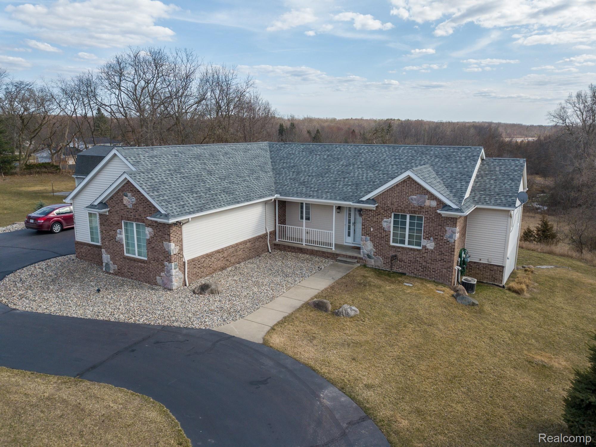 6279 Maybee Road Clarkston, MI 48346 - Photo 1 of 37 DJI_0033.jpg