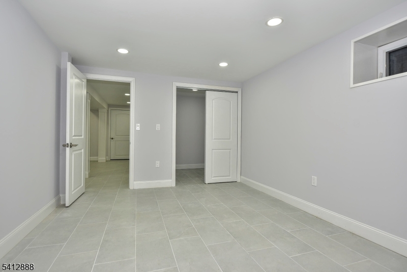 9 5th Street Fair Lawn, NJ 07410 - Photo 26 of 41