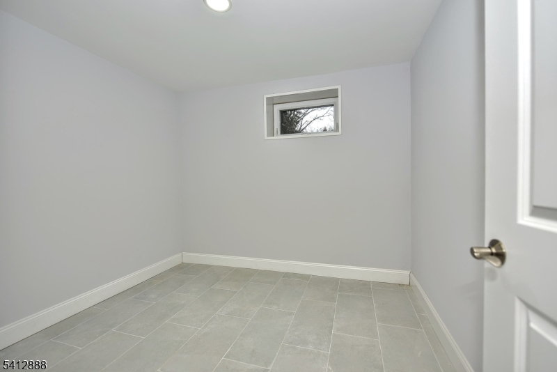 9 5th Street Fair Lawn, NJ 07410 - Photo 27 of 41