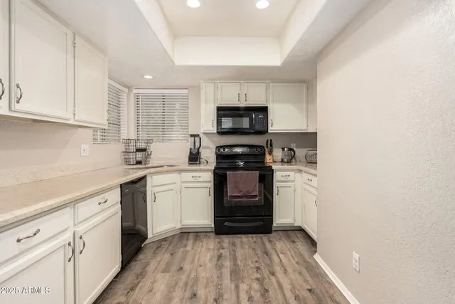 $2,250 | 6885 East Cochise Road, Unit 229, Paradise Valley, AZ 85253