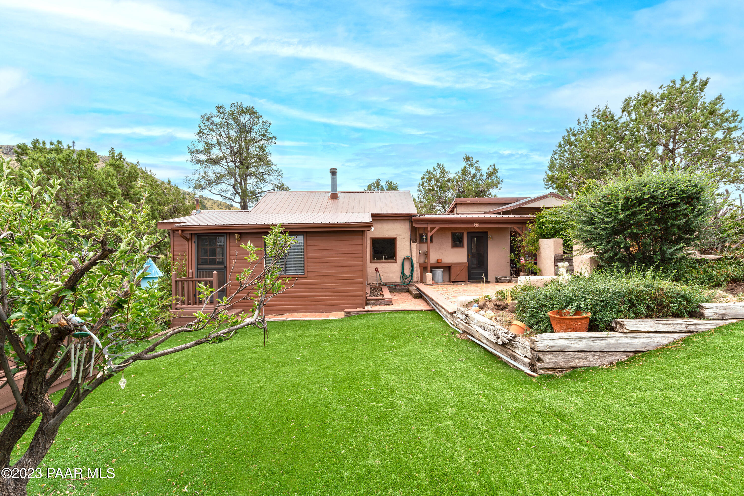 Marlow Rd Exterior - 03