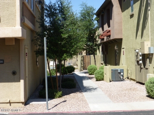 280 South Evergreen Road, Unit 1298 Tempe, AZ 85288 - Photo 17 of 51 p1020603