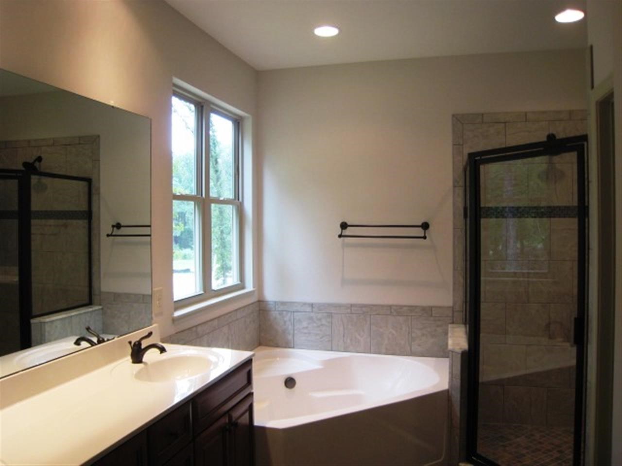 165 Devon Circle Aberdeen, NC 28315 - Photo 10 of 16 Additional Photo