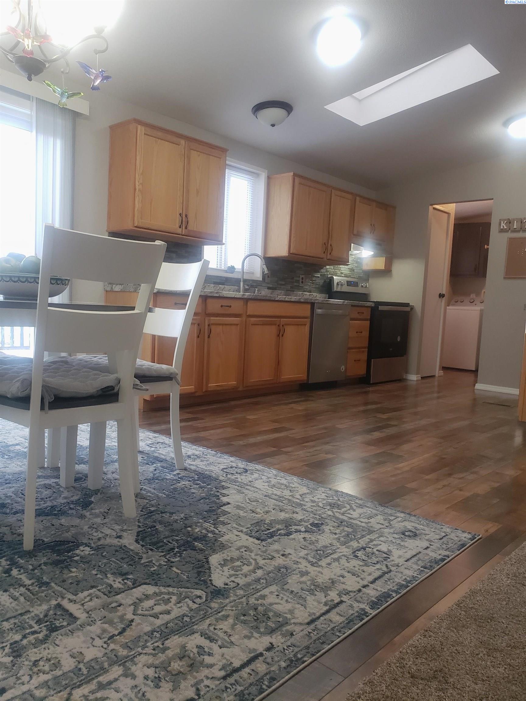 200802 East Game Farm Road, Unit 151 Kennewick, WA 99337 - Photo 5 of 14 Gallery Image 5
