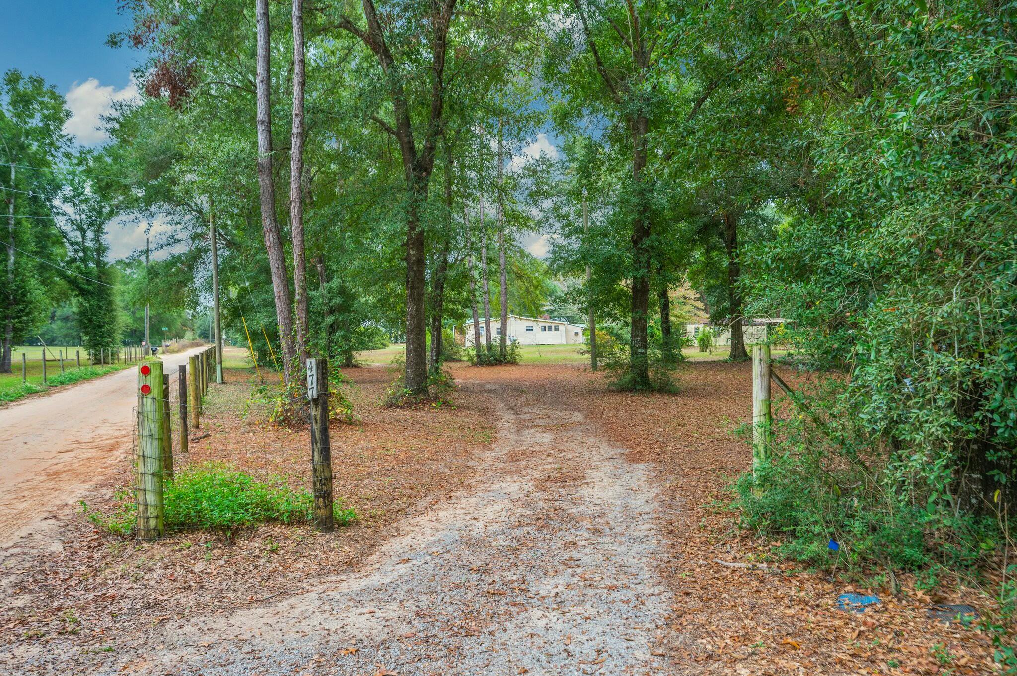 477 John King Road Crestview, FL 32539 - Photo 3 of 62 tempImagekiBShn