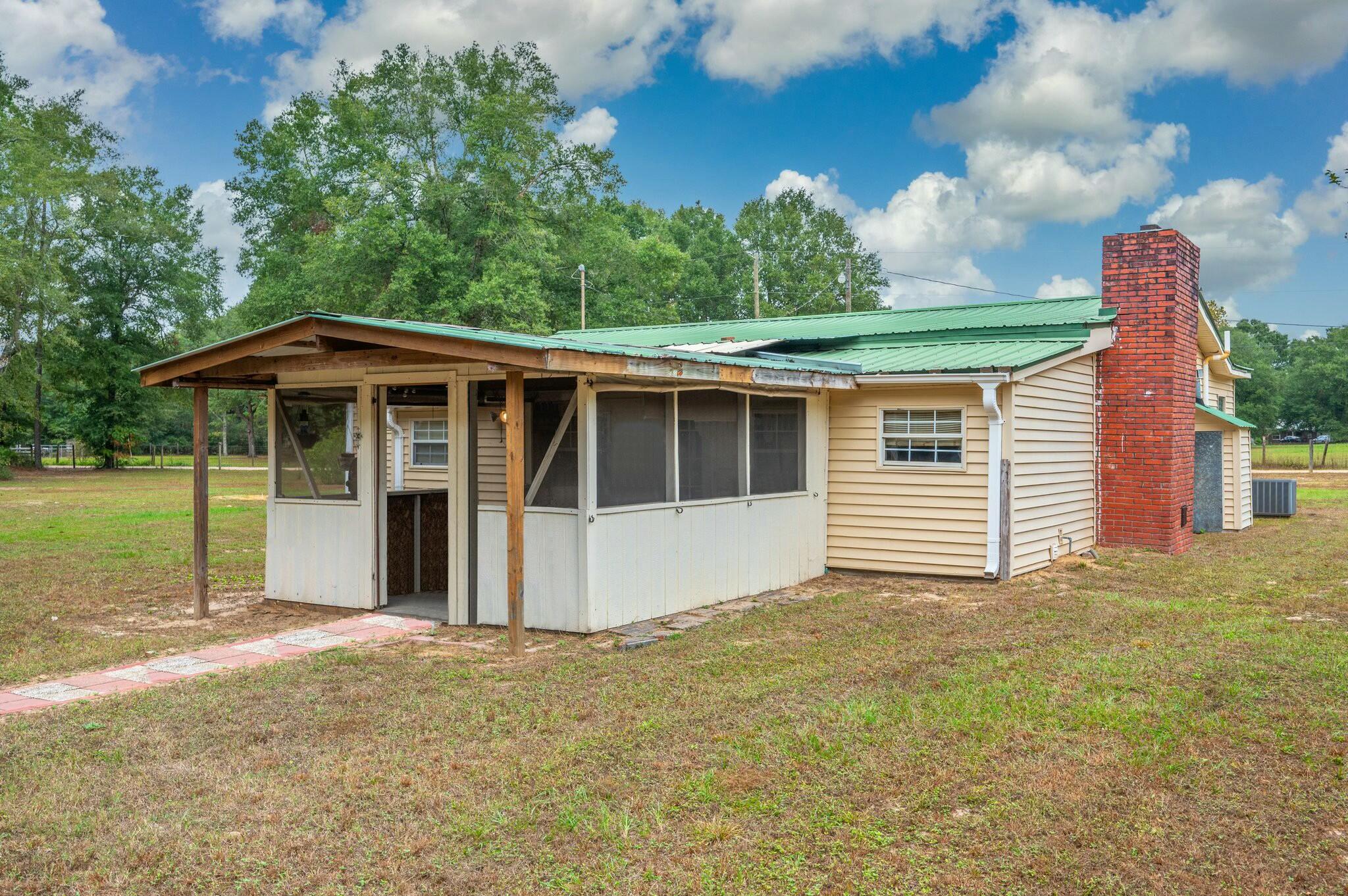 477 John King Road Crestview, FL 32539 - Photo 6 of 62 tempImageE6x3lJ