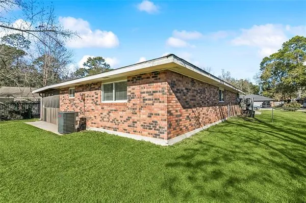 $1,700 | 1105 Pennsylvania Avenue, Slidell, LA 70458
