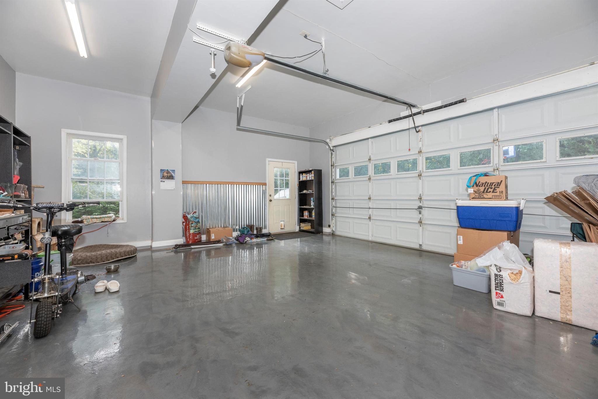 10011 Pine Tree Road Woodsboro, MD 21798 - Photo 39 of 72 the attached garage!