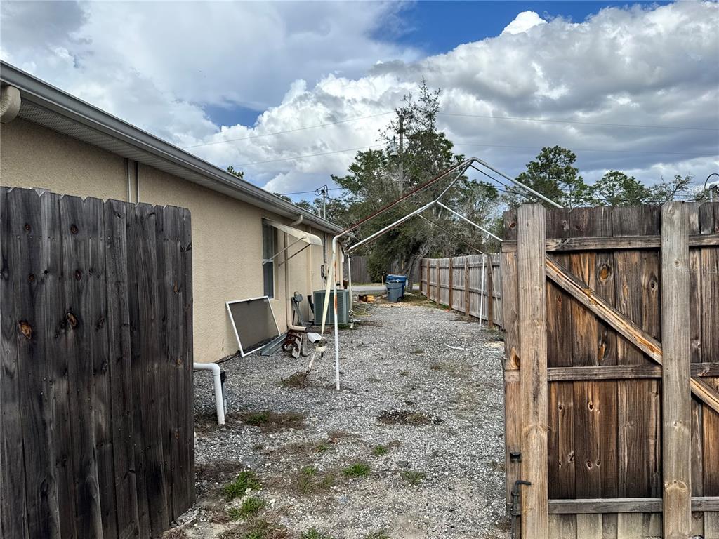 12055 Robina Road Weeki Wachee, FL 34614 - Photo 57 of 64