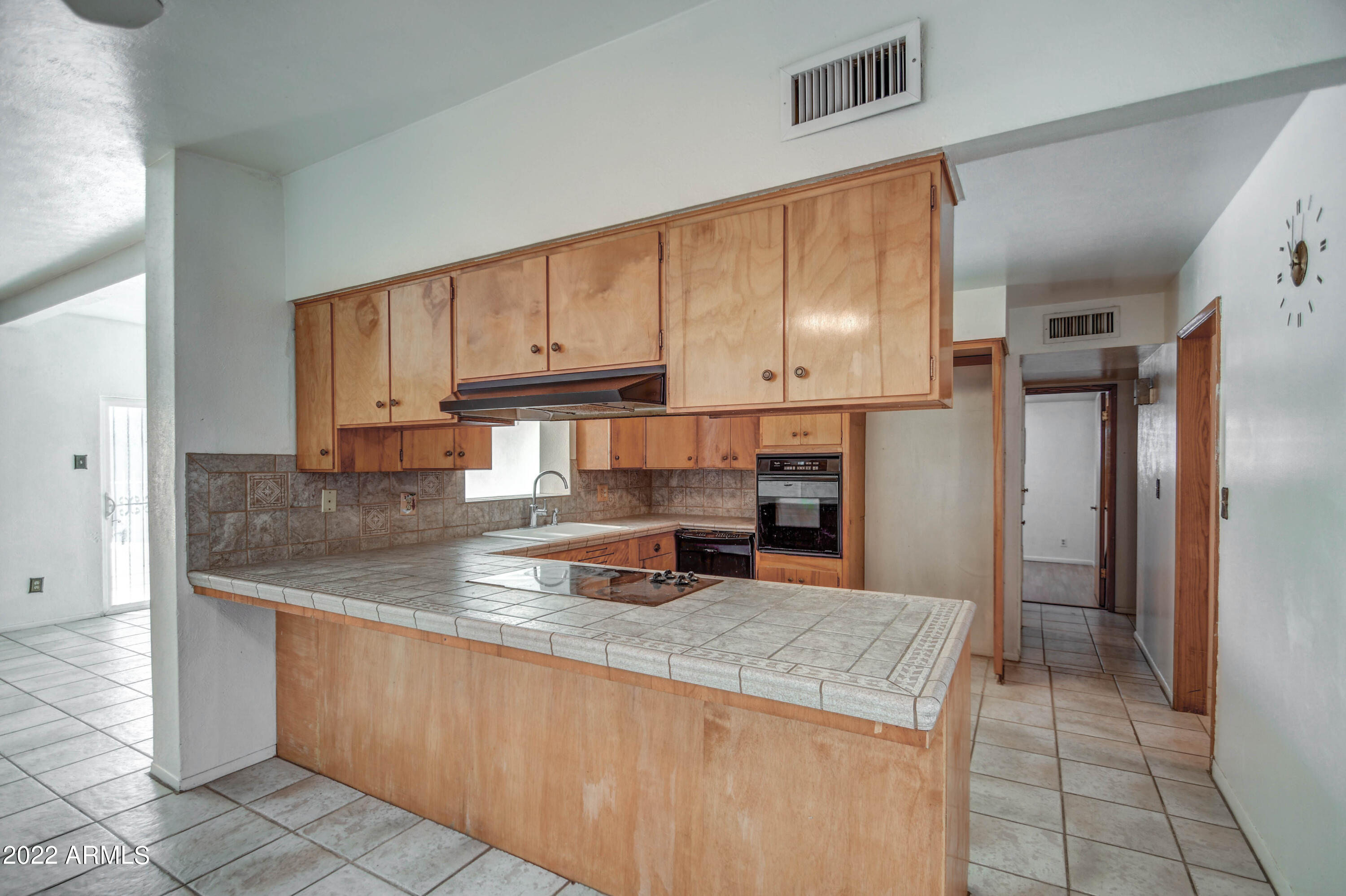 4115 East Coronado Road Phoenix, AZ 85008 - Photo 1 of 29 KITCHEN