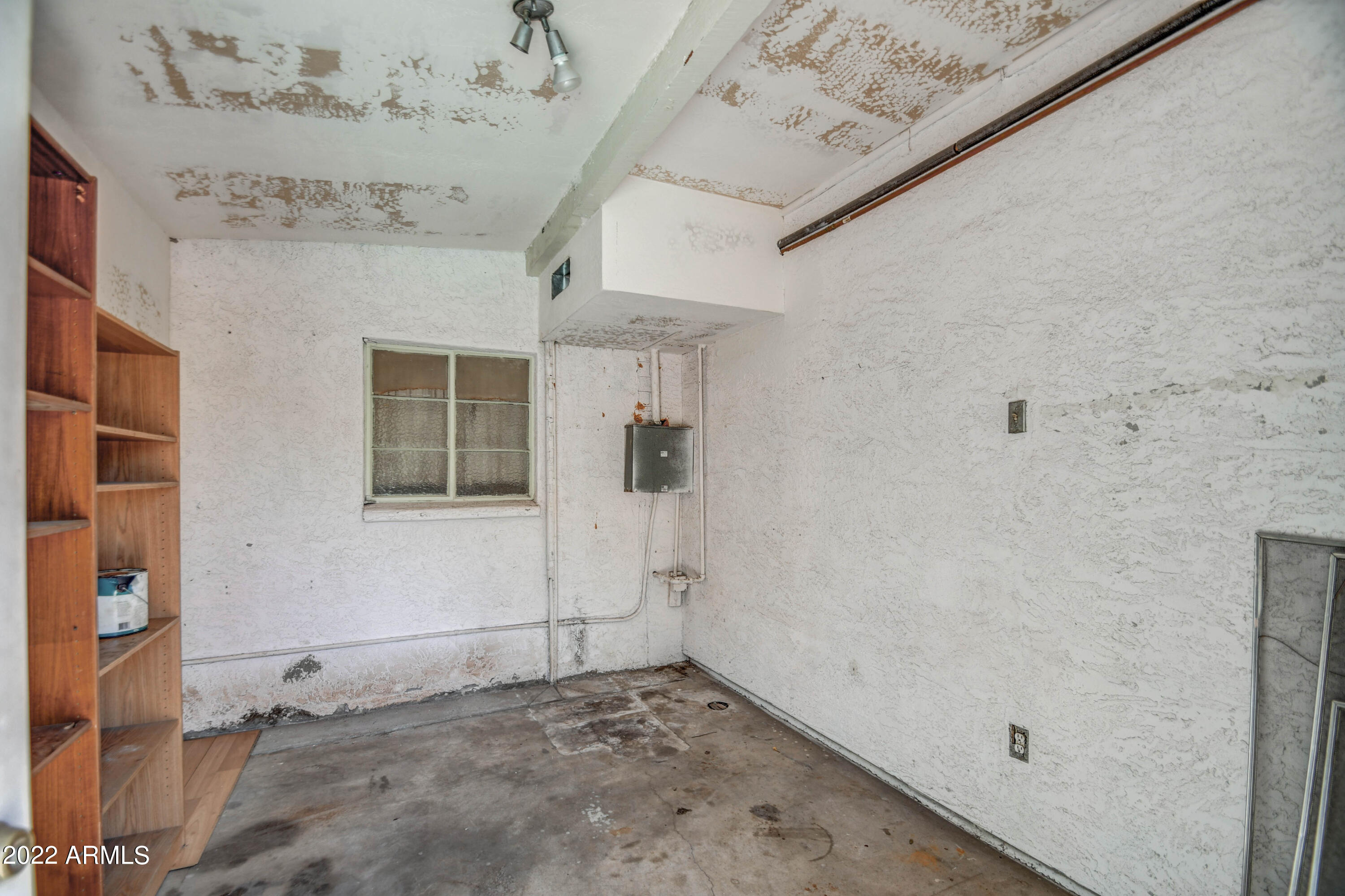4115 East Coronado Road Phoenix, AZ 85008 - Photo 19 of 29 STORAGE ROOM